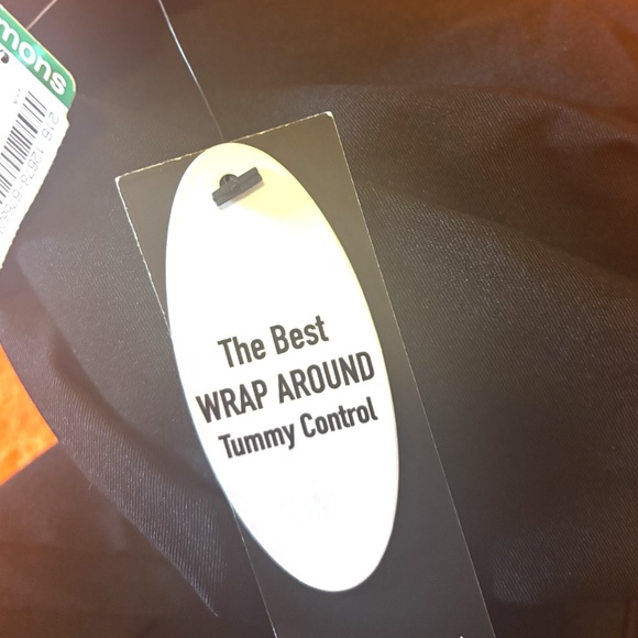 Up! Black body-shaping high waist stretch pant made in Canada NWT - Picture 10 of 14